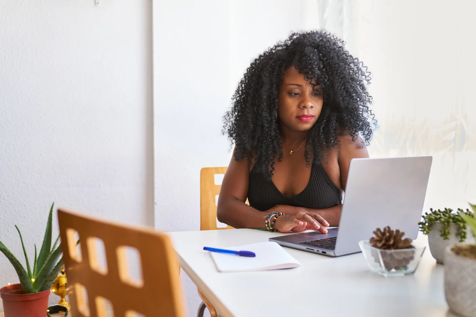 Apply to Dream Girls Global and VIRAL